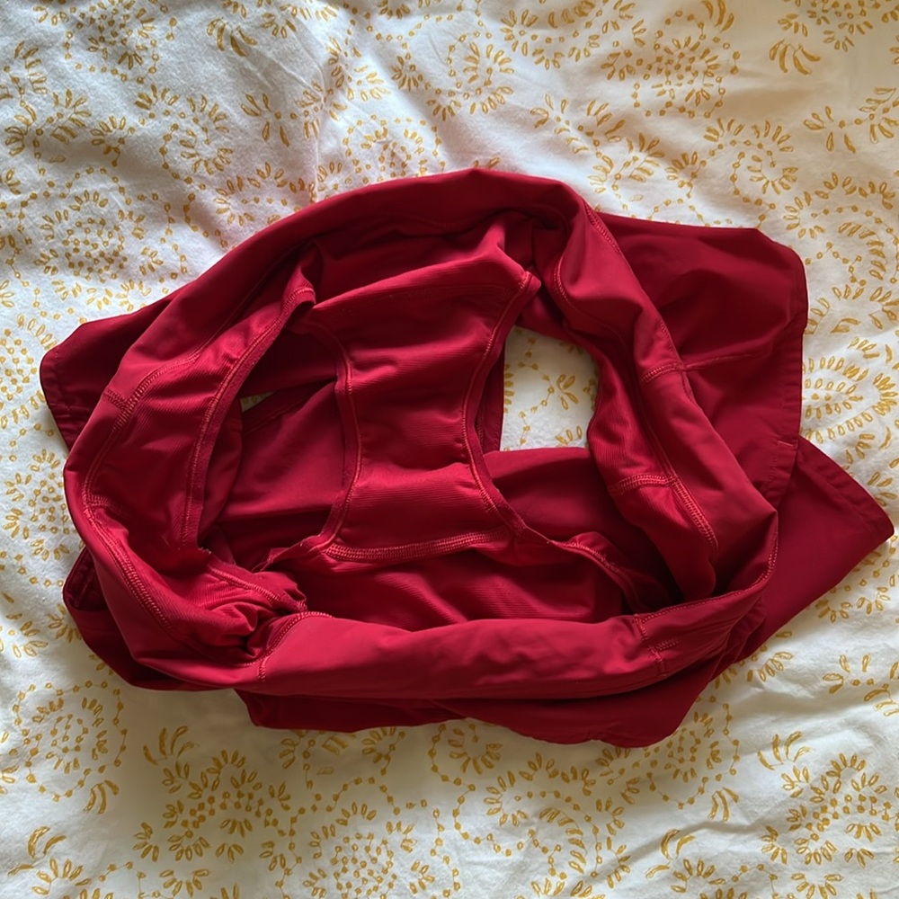 Lululemon Speed Up Low-Rise Lined Short 2.5" size:10 color:red - Picture 6 of 6
